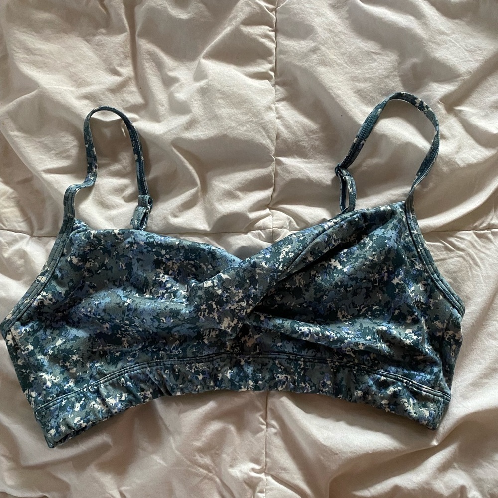 Wrap detail sports bra camp print
